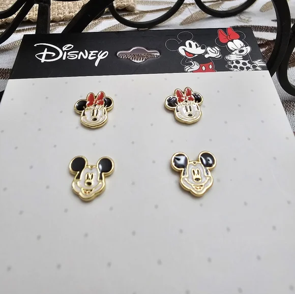 Disney Minnie and Mickey Mouse Stud earring set New - Picture 2 of 3